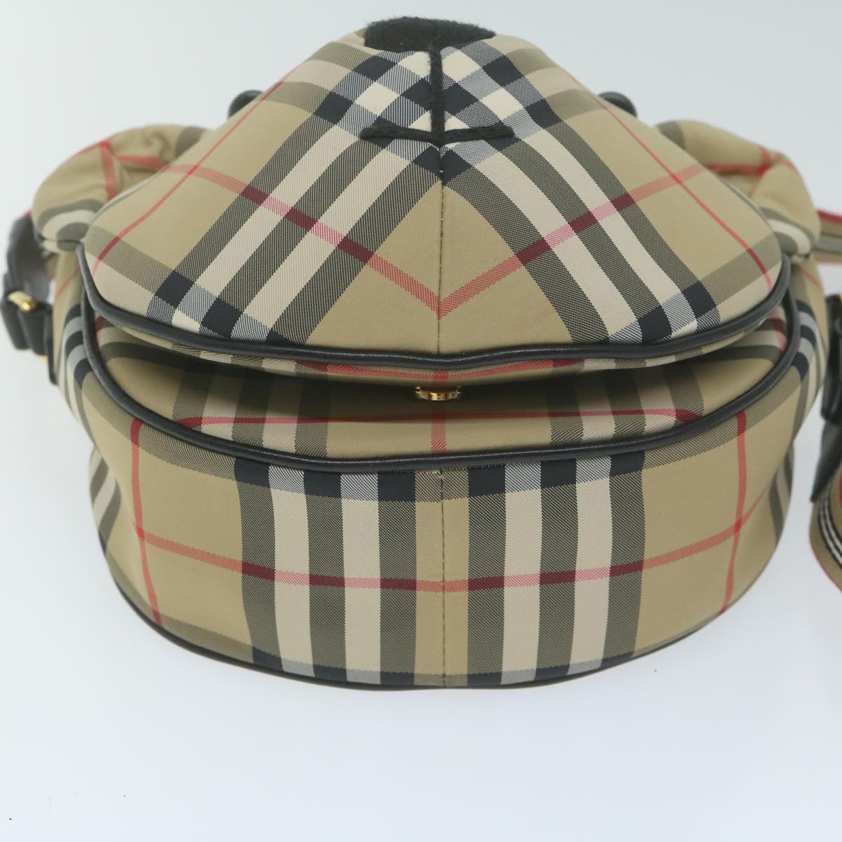 Burberry Nova Check Shoulder Bag Nylon Beige Auth 63139A