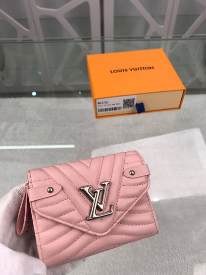 Franco Shops - Louis Vuittons  - 9147