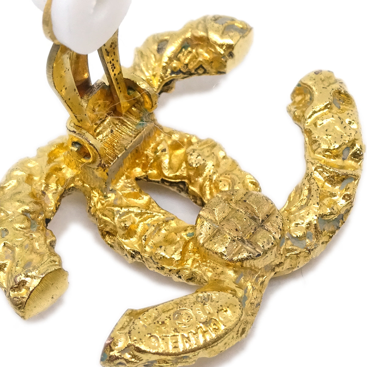 Chanel CC Earrings Clip-On Gold 93A