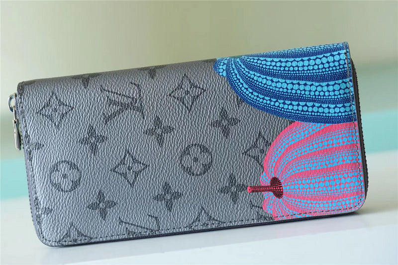 Franco Shops - Louis Vuittons  - 10590