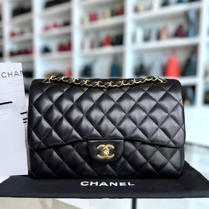 Chanel Classic Flap Jumbo - Double Flap Lambskin 30CM Quilted Black Gold Hardware Series 17