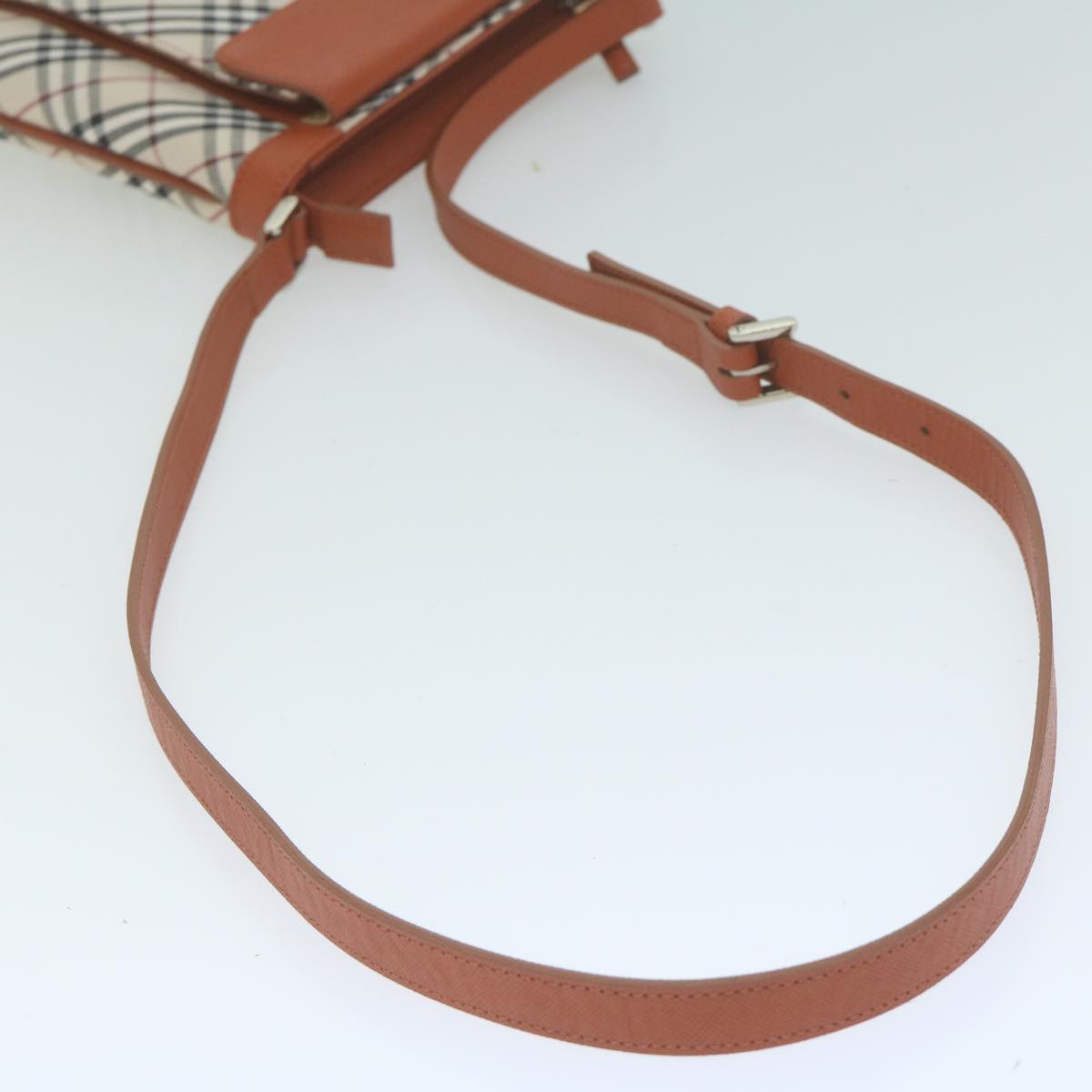 Burberry Nova Check Shoulder Bag Nylon Leather Beige Auth 64942