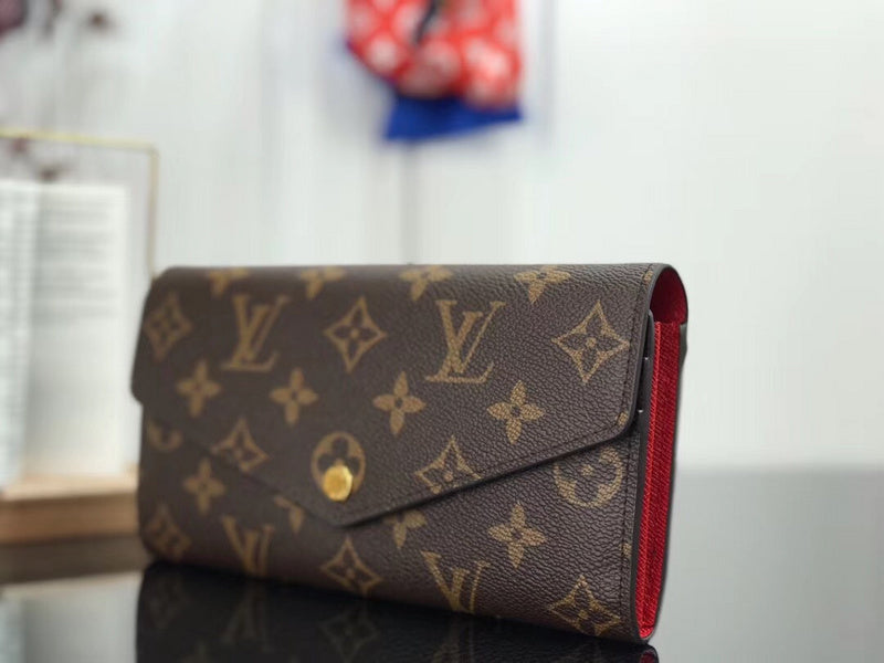 Franco Shops - Louis Vuittons  - 9199