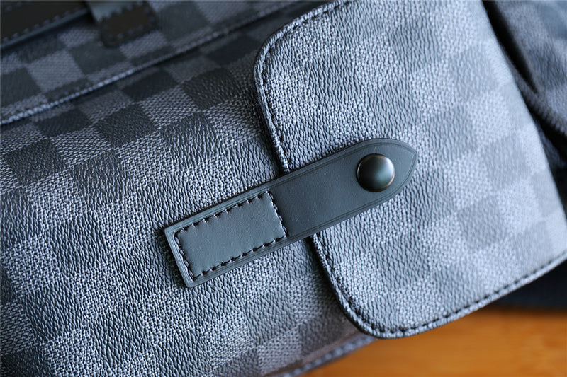 Franco Shops - Louis Vuittons  - 9704