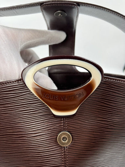 Louis Vuitton Reverie Bag