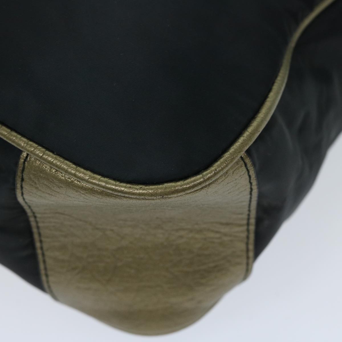 Burberry Shoulder Bag Nylon Black Auth 66638