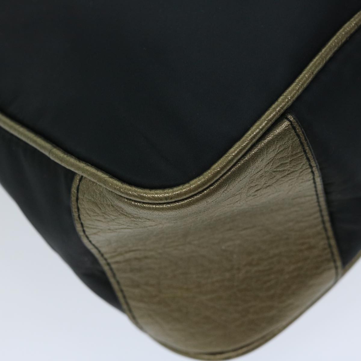 Burberry Shoulder Bag Nylon Black Auth 66638