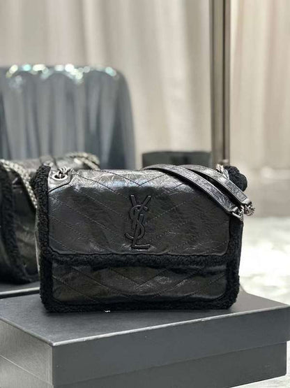 Yves Saint Laurent - Bags