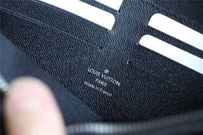 Franco Shops - Louis Vuittons  - 10937
