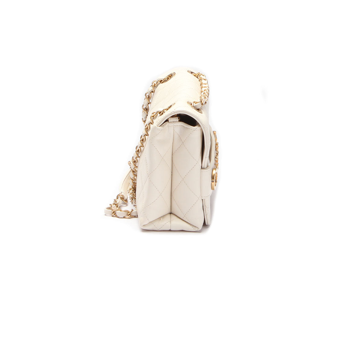 Chanel Quilted Leather Enchained Flap Bag Leather Shoulder Bag in Excellent condition