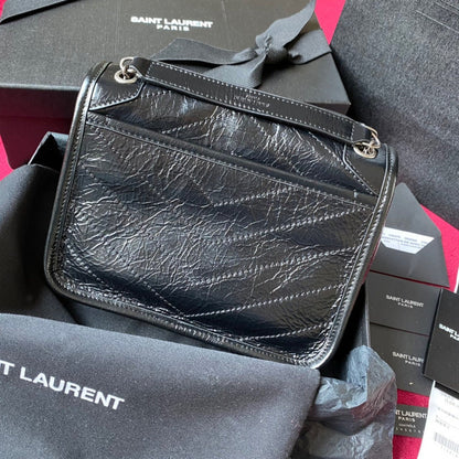 Yves Saint Laurent - Bags