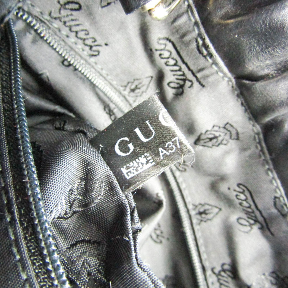 Gucci Heart Black Leather Handbag