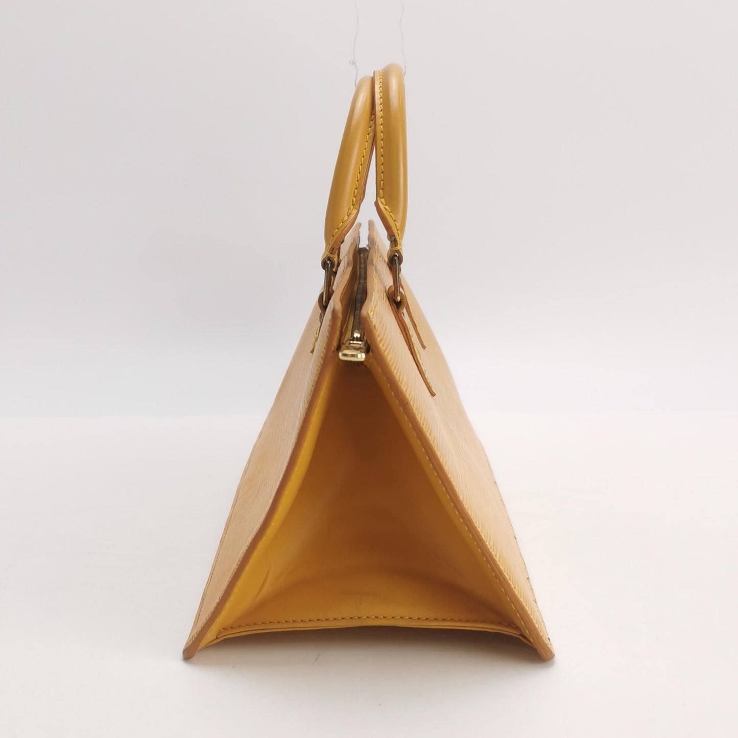 Louis Vuitton Sac Triangle Leather Solid Vintage Triangle Handbag 24121278980232