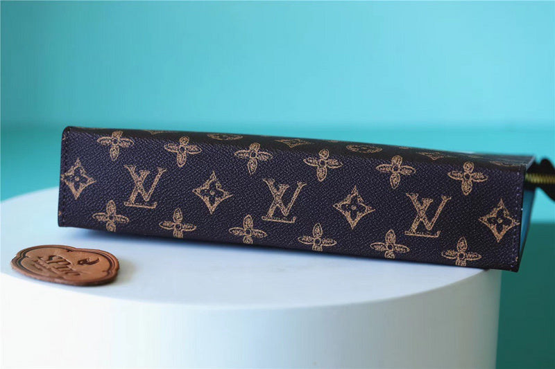 Franco Shops - Louis Vuittons  - 10728