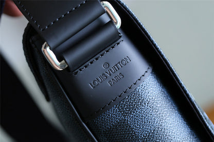 Franco Shops - Louis Vuittons  - 10412