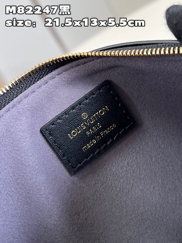 Franco Shops - Louis Vuittons  - 15706
