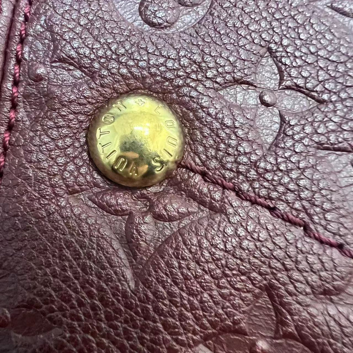 Louis-Vuitton Artsy MM Empreinte Burgundy GHW
