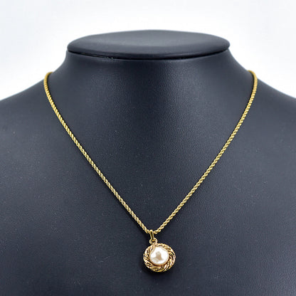 Chanel Faux Pear Pendant Necklace Metal Necklace R00787 in Good condition