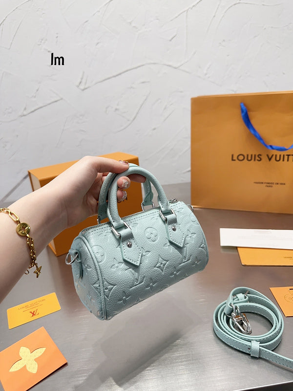 Franco Shops - Louis Vuittons  - 15085