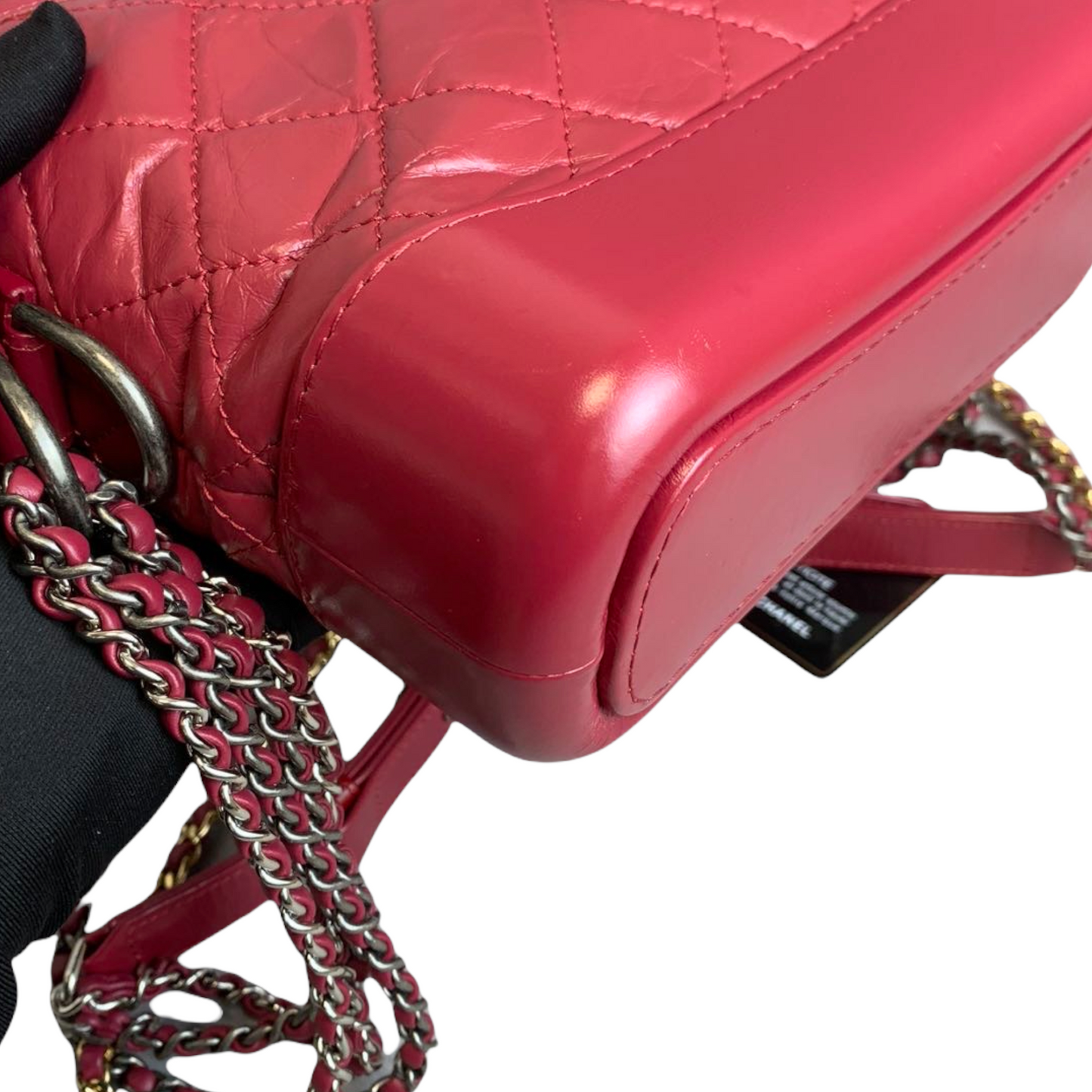 Aged Calfskin Quilted Small Gabrielle Hobo Red