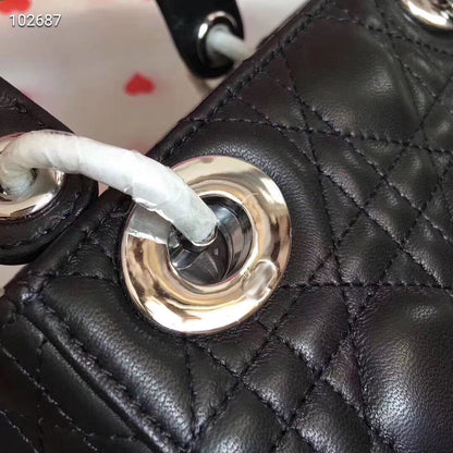 DR034  6.69x5.91x2.76inch