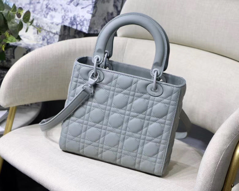 DR008    9.45x7.87x4.33inch