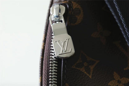 Franco Shops - Louis Vuittons  - 9950