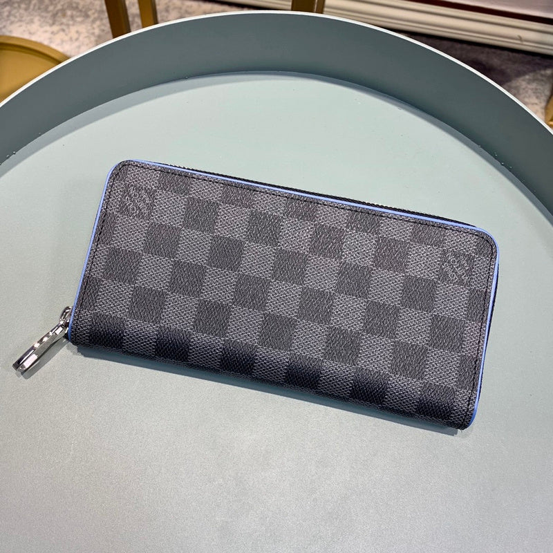 Franco Shops - Louis Vuittons  - 10858