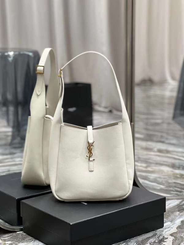 Yves Saint Laurent - Bags