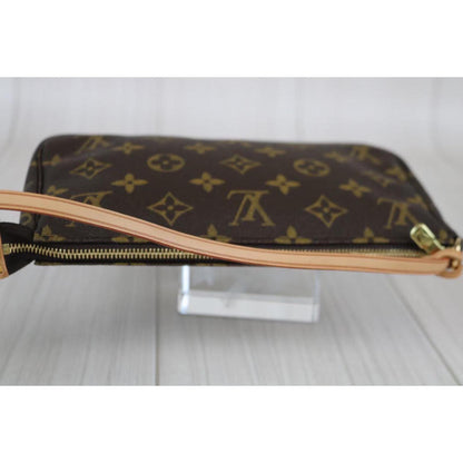 Rank SA ｜      LV Monogram Pochette Accessoires    ｜082808