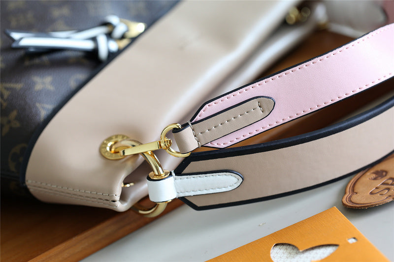 The Franco Shops - Louis Vuittons  - 7961