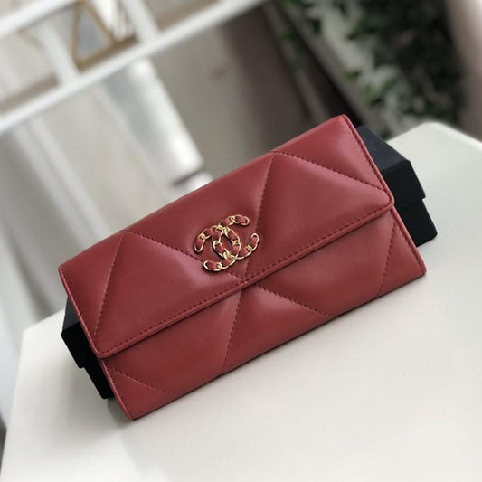 Chanel 19 Quilted Flap Wallet