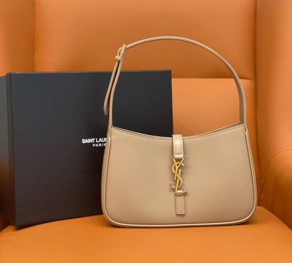 Franco Shops - Yves Saint Laurent - Bags - 238