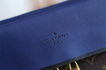 The Franco Shops - Louis Vuittons  - 7955