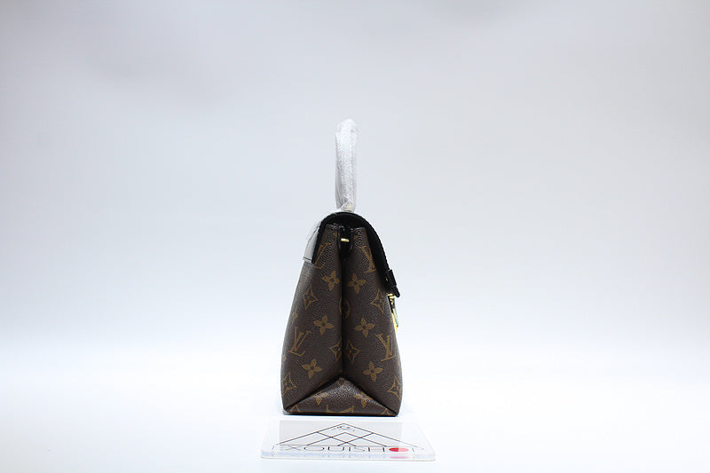 The Franco Shops - Louis Vuittons  - 7845