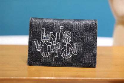 Franco Shops - Louis Vuittons  - 10992