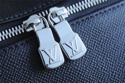 Franco Shops - Louis Vuittons  - 9580
