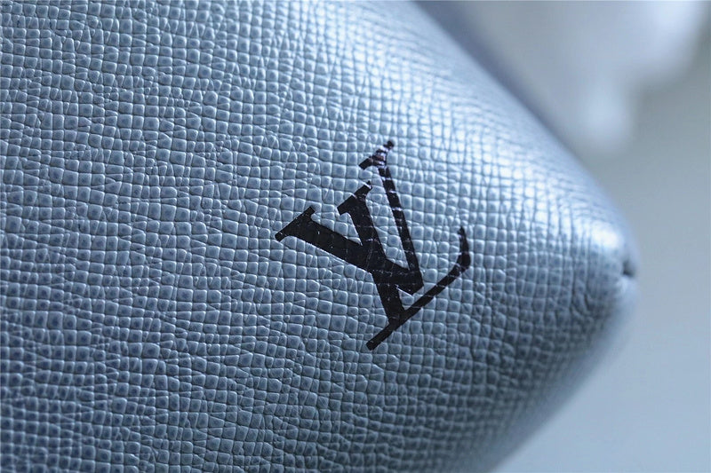 Franco Shops - Louis Vuittons  - 9580
