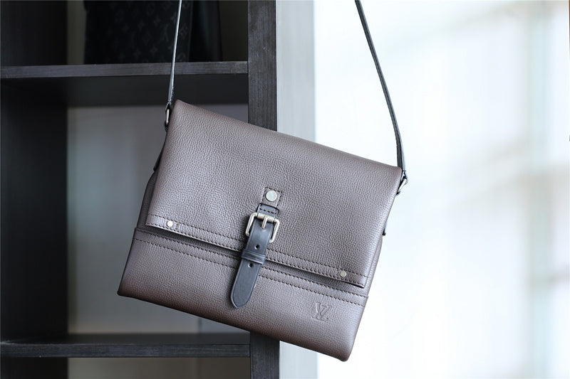 Franco Shops - Louis Vuittons  - 10493