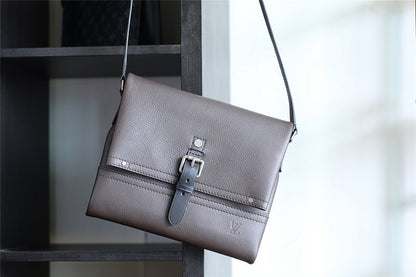 Franco Shops - Louis Vuittons  - 10493