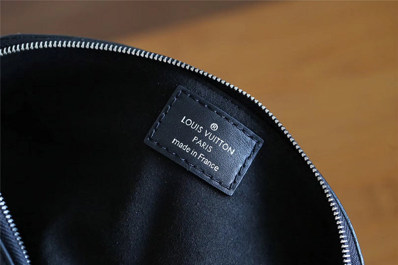 Franco Shops - Louis Vuittons  - 9313