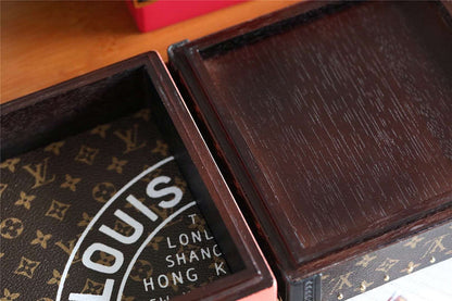 Franco Shops - Louis Vuittons  - 9507