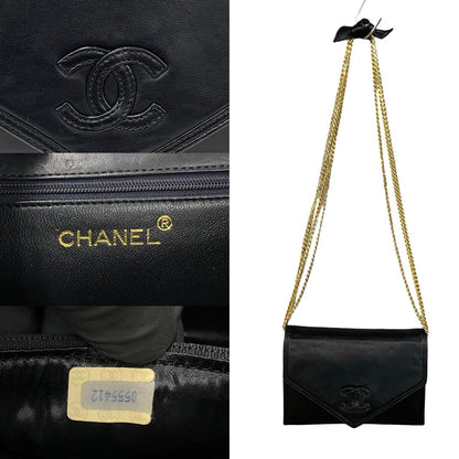 CHANEL Shoulder Bag lambskin black