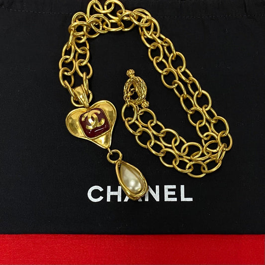 Chanel Vintage Heart Pendant Necklace