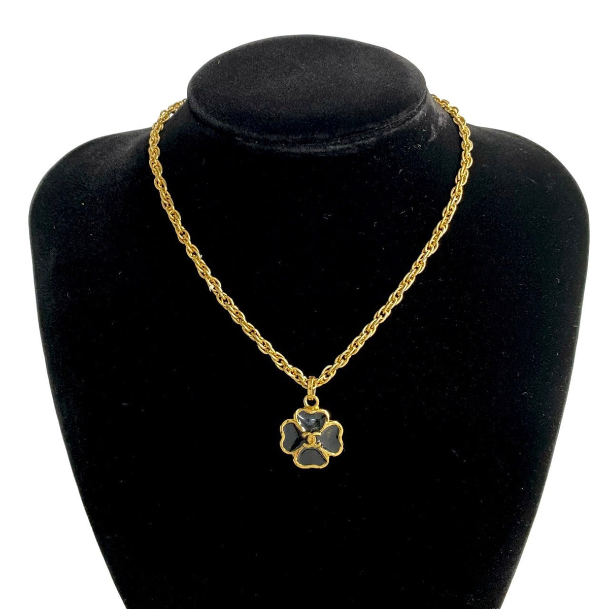 CHANEL Necklace Gold Plated gold