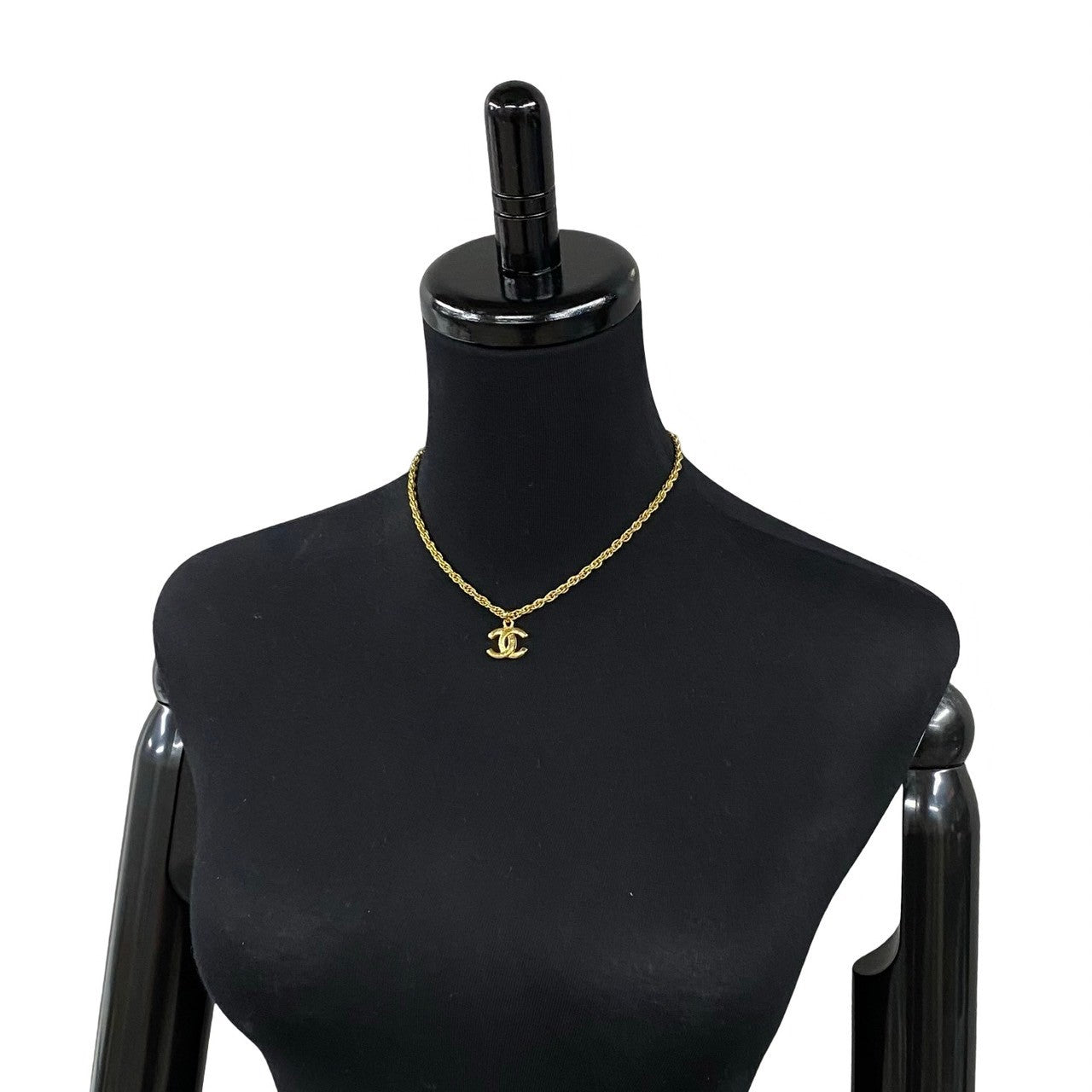 CHANEL Necklace Gold Plated gold