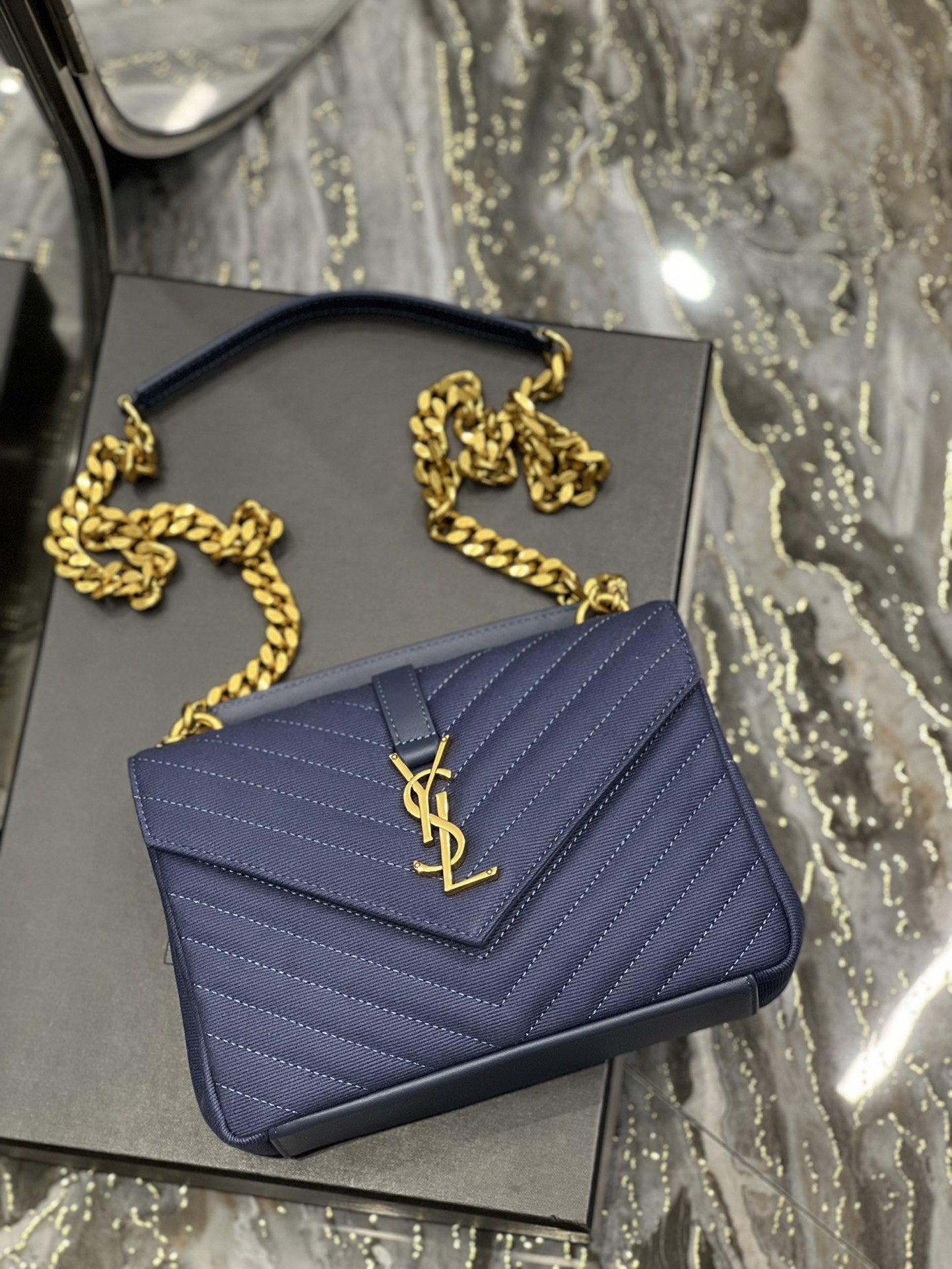 Yves Saint Laurent Envelope Medium Bag Marine