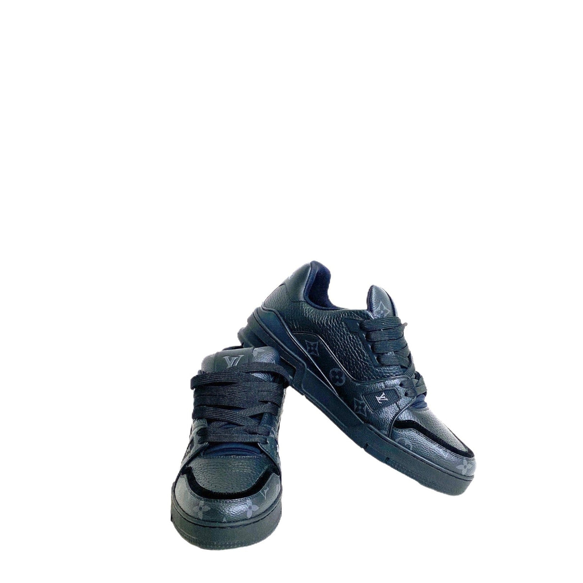 LV SNEAKER