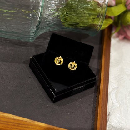 Chanel Vintage Ear clip