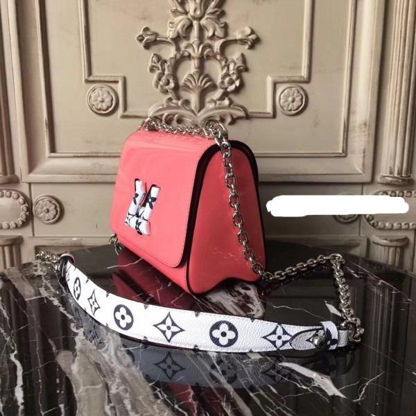 LV Twist PM Monogram Vernis Leather Rose Poudre